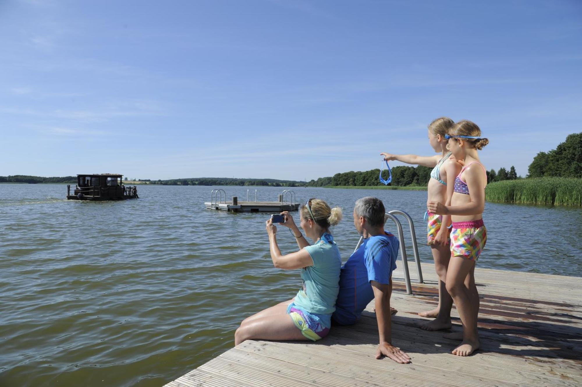 Camping-Und Ferienpark Havelberge Gross Quassow Rum bild
