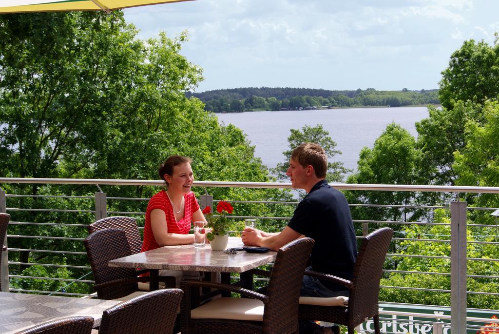 Camping-Und Ferienpark Havelberge Gross Quassow Rum bild